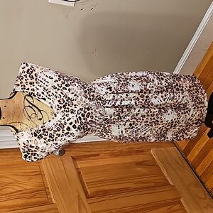 Size med women's Jon & Anna New York brand sleeveless summer dress animal print